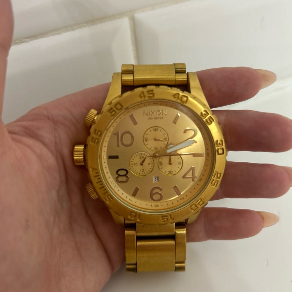 Nixon 51-30 Chrono All Gold, men's watch